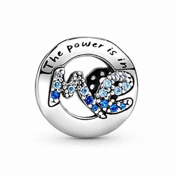 Charm / Dije The power is in Me