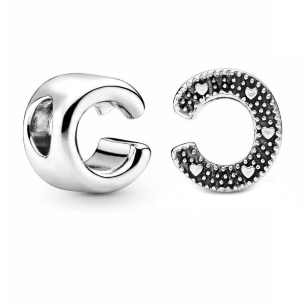 Charm / Dije - Letra C