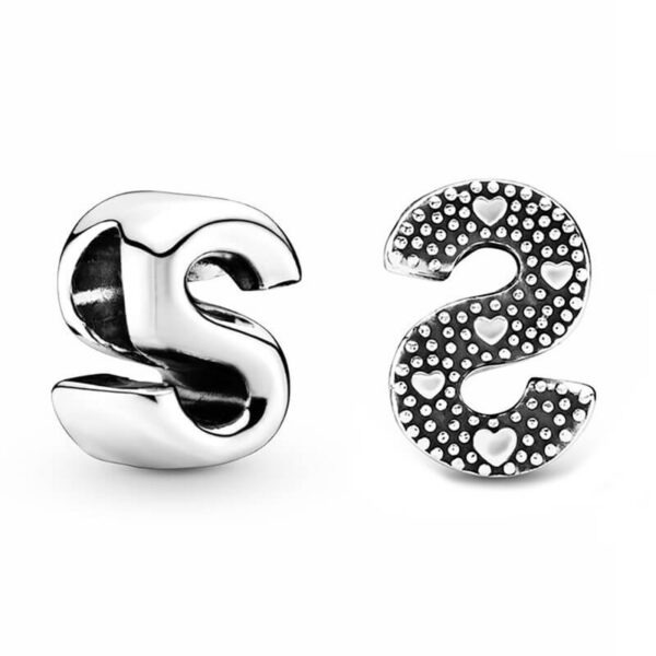 Charm / Dije - Letra S